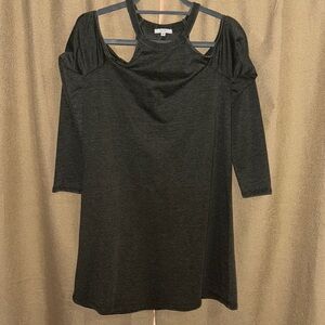 Elegant green Cold Shoulder Dress